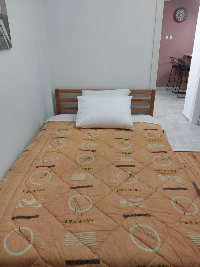 Anibo Studios And Apartments Zero Point 52 Tesalonika Bagian luar foto